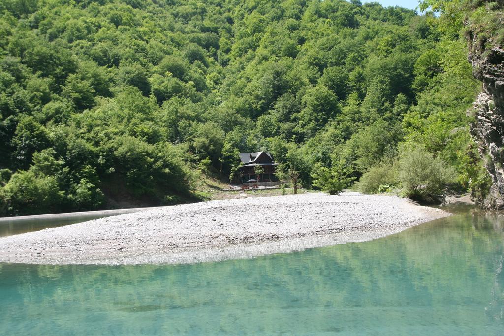 Park Blini Shala River Moll' e Shoshit ภายนอก รูปภาพ